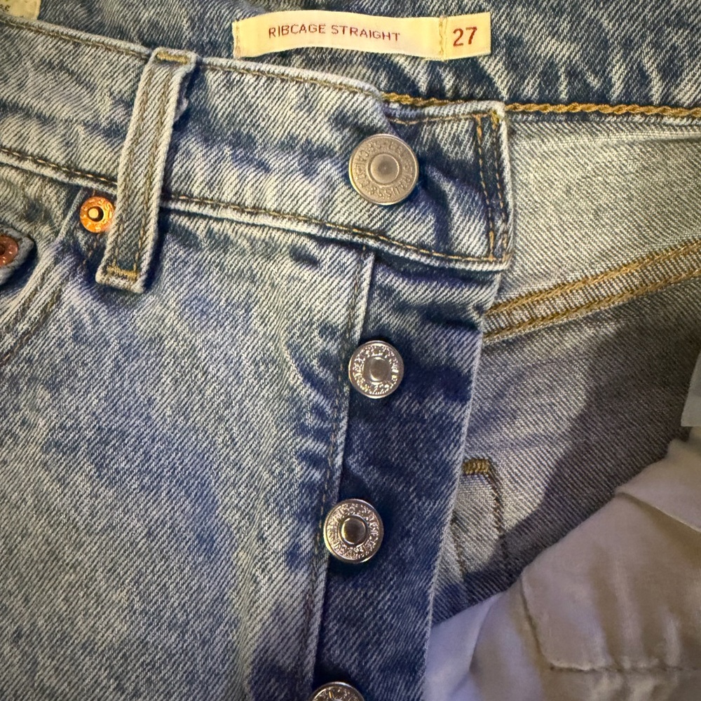 Levi’s high-rise ribcage straight jeans W27 L27 - Picture 6 of 9